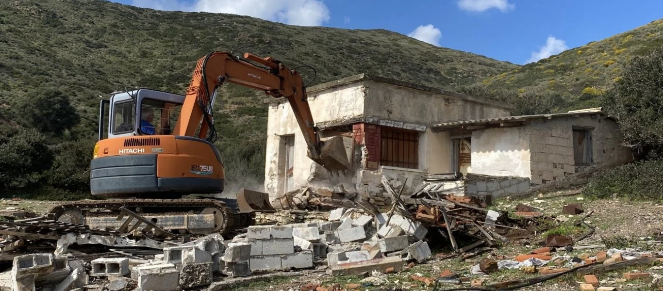 Ποια αυθαίρετα που εξαιρούνται από την κατεδάφιση; - Οι 5 κατηγορίες